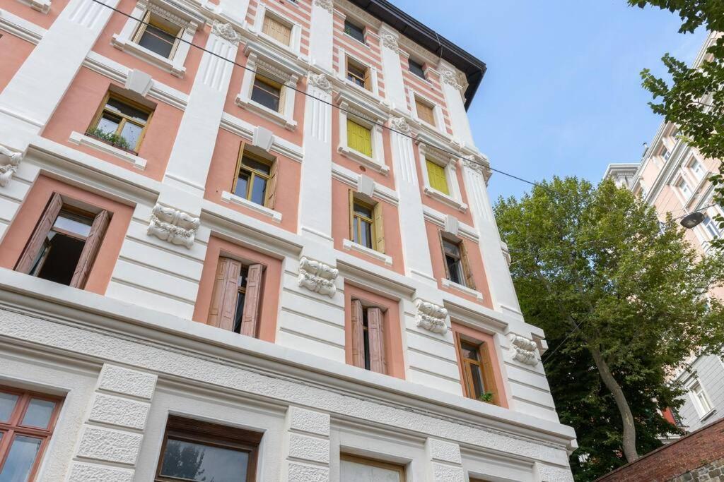 Casa Cereria - Apartment With Parking Trieste Ngoại thất bức ảnh